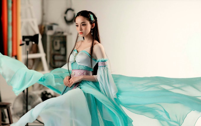 Được biết, đây là lần thứ hai Na Trát đóng Điêu Thuyền, sau phim truyền hình Võ thần Triệu Tử Long (2016).