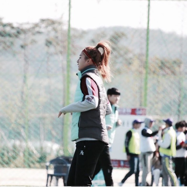 Kang Soo Jin khi còn theo đuổi sự nghiệp quần đùi áo số. Ảnh: internet