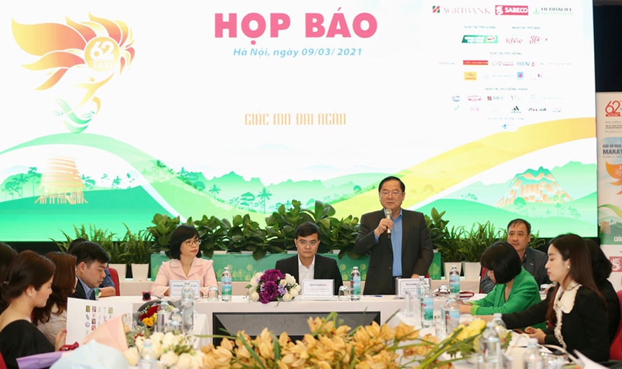 Trưởng BTC giải Lê Xuân Sơn cho biết, giải đấu nhằm hưởng ứng lời kêu gọi vì một Việt Nam xanh. Ảnh: Ngân Hà