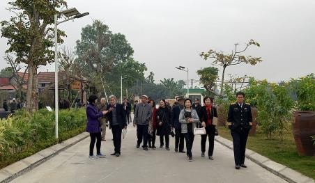 Gặp mặt các thế hệ nhà báo Hải Phòng đầu xuân 2021 tại khu công nghiệp Nam Cầu Kiền - Hải Phòng.