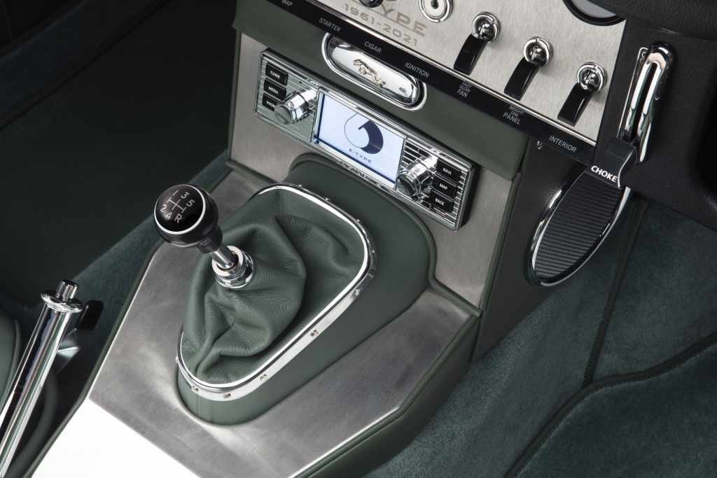 Bộ sưu tập Jaguar E-Type 60 với tổng cộng 12 chiếc E-Type được hồi sinh. Ảnh: Jaguar