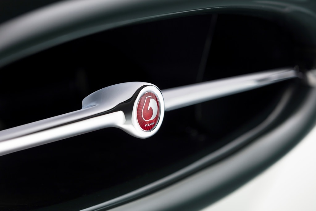 Bộ sưu tập Jaguar E-Type 60 với tổng cộng 12 chiếc E-Type được hồi sinh. Ảnh: Jaguar