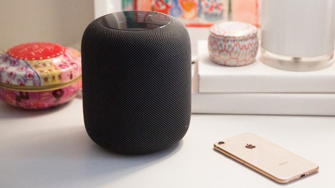 Giá bán cao khiến nhiều người dùng không mặn mà với chiếc HomePod. Ảnh: Getty.