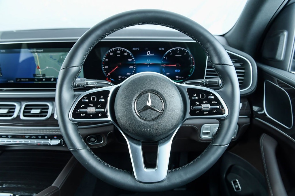 Mercedes-Benz GLE 350 de tại Thái Lan có giá khởi điểm từ 153.042 USD. Ảnh: Motortrivia