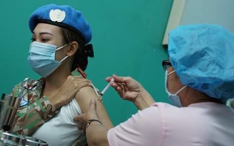 Bệnh viện Quân y 175 là đơn vị đầu tiên trong toàn quân triển khai tiêm vắc xin phòng Covid-19. Ảnh: vtv.vn