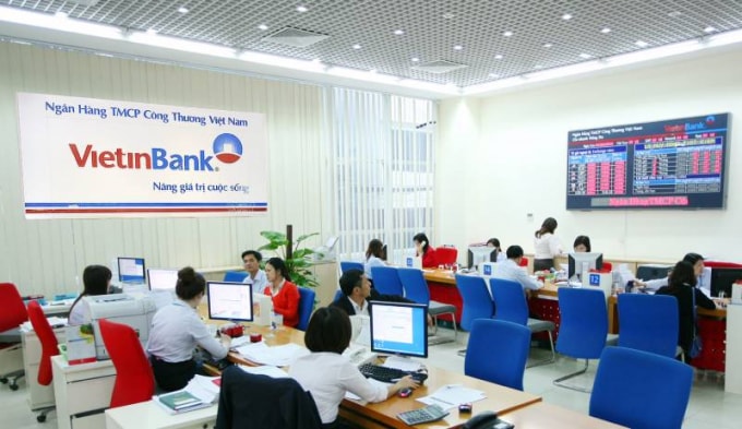 Nhóm cổ phiếu ngân hàng lập công, kéo VN-Index vượt đỉnh lịch sử thành công.