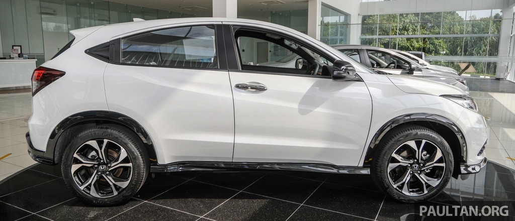 Honda HR-V RS 2021 tại Malaysia có thêm màu sơn mới. Ảnh: Paultan