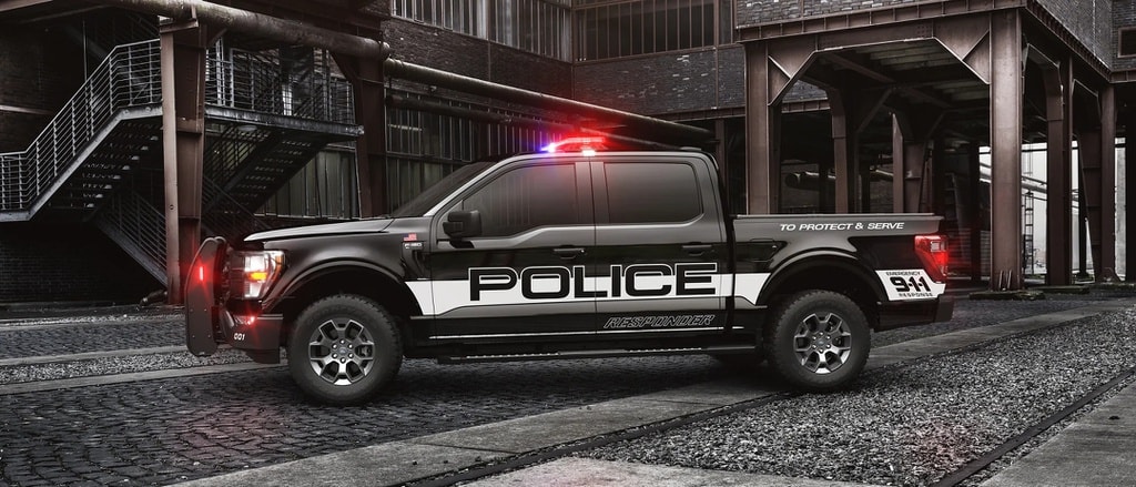 Phiên bản xe cảnh sát Ford F-150 Police Responder 2021 có giá bán khoảng 44.000 USD. Ảnh: Ford