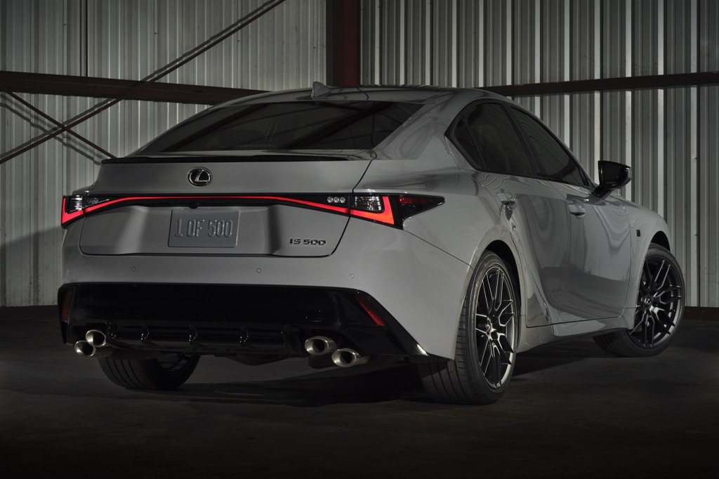 Lexus IS 500 F Sport Performance Launch Edition được sản xuất giới hạn 500 chiếc. Ảnh: Lexus