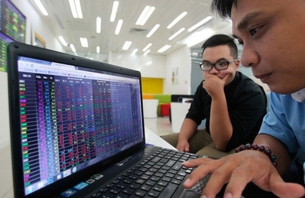 Nhiều nhận định cho rằng, VN-Index sẽ sớm quay lại thử thách ngưỡng 1.200 điểm