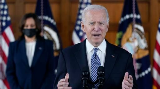 Tổng thống Joe Biden lên án mạnh mẽ tình trạng phân biệt chủng tộc ở Mỹ - Ảnh: Reuters