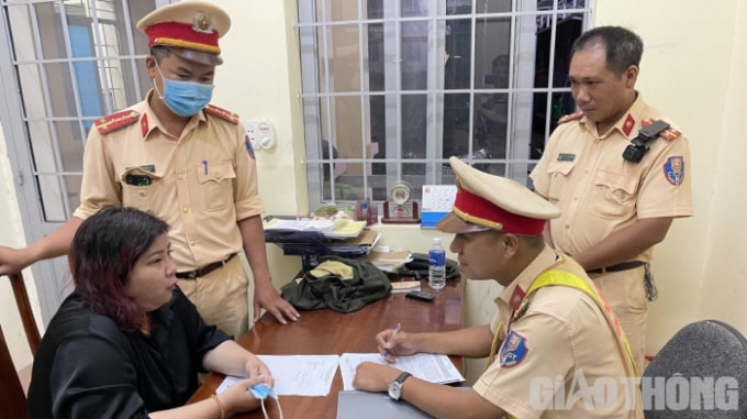 Đối tượng Nguyễn Lê Hoàng Phương tại thời điểm bị phát hiện, bắt giữ. Ảnh: G.T