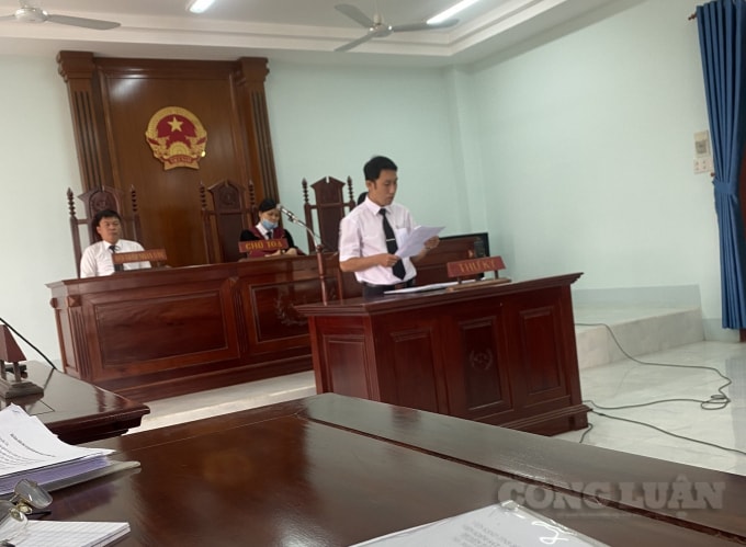 TAND huyện Tây Sơn (Bình Định) hoãn phiên xét xử cha con ông Nguyễn Văn Xướng toà lần thứ 4