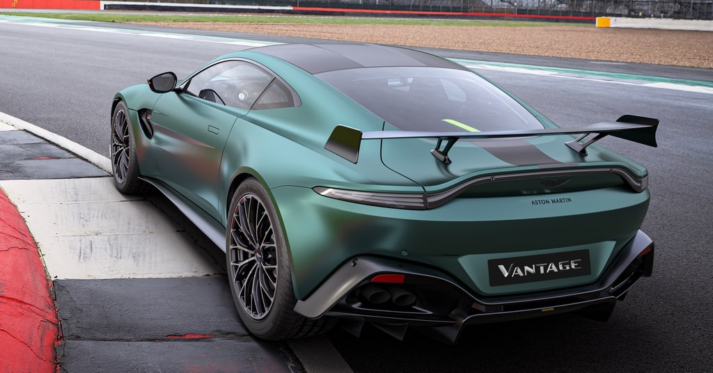 Aston Martin Vantage F1 Edition có giá bán khởi điểm từ 142.000 bảng Anh. Ảnh: Paultan