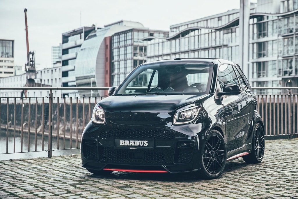 Xe điện Brabus 92R. Ảnh: Carscoops