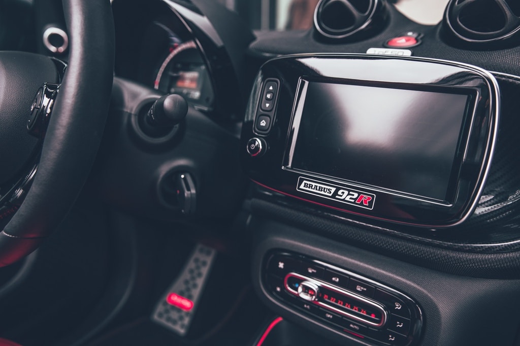 Xe điện Brabus 92R. Ảnh: Carscoops