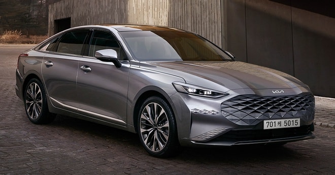 Kia K8 sở hữu nội thất sang trọng. Ảnh: Carscoops
