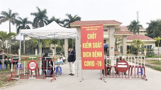 Sau 12 lần xét nghiệm, nam điều dưỡng Bệnh viện GTVT Hải Phòng vẫn có kết quả xét nghiệm dương tính Covid-19. Ảnh: TL