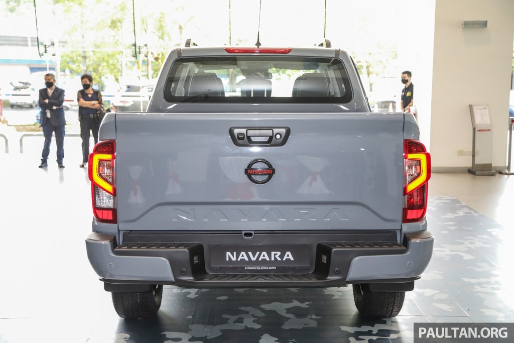 Xe bán tải Nissan Navara PRO-4X. Ảnh: Paultan