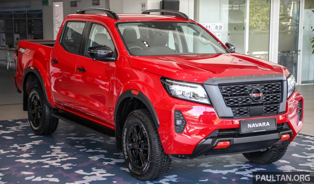 Xe bán tải Nissan Navara PRO-4X. Ảnh: Paultan