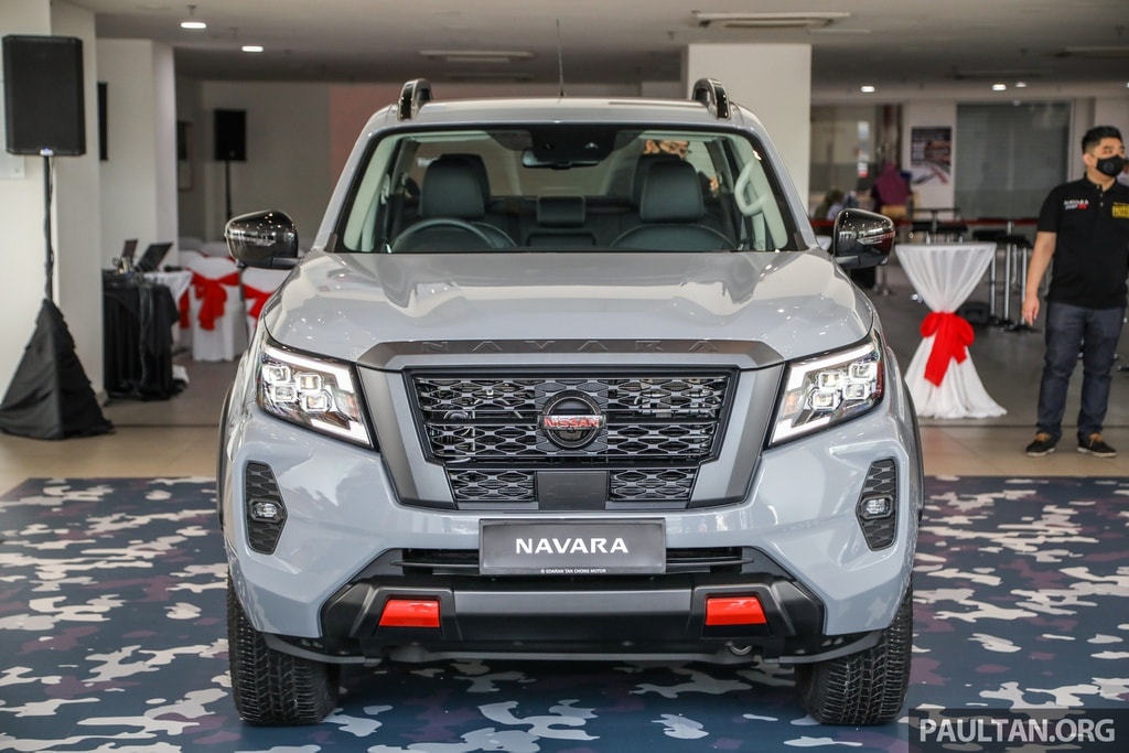 Xe bán tải Nissan Navara PRO-4X. Ảnh: Paultan