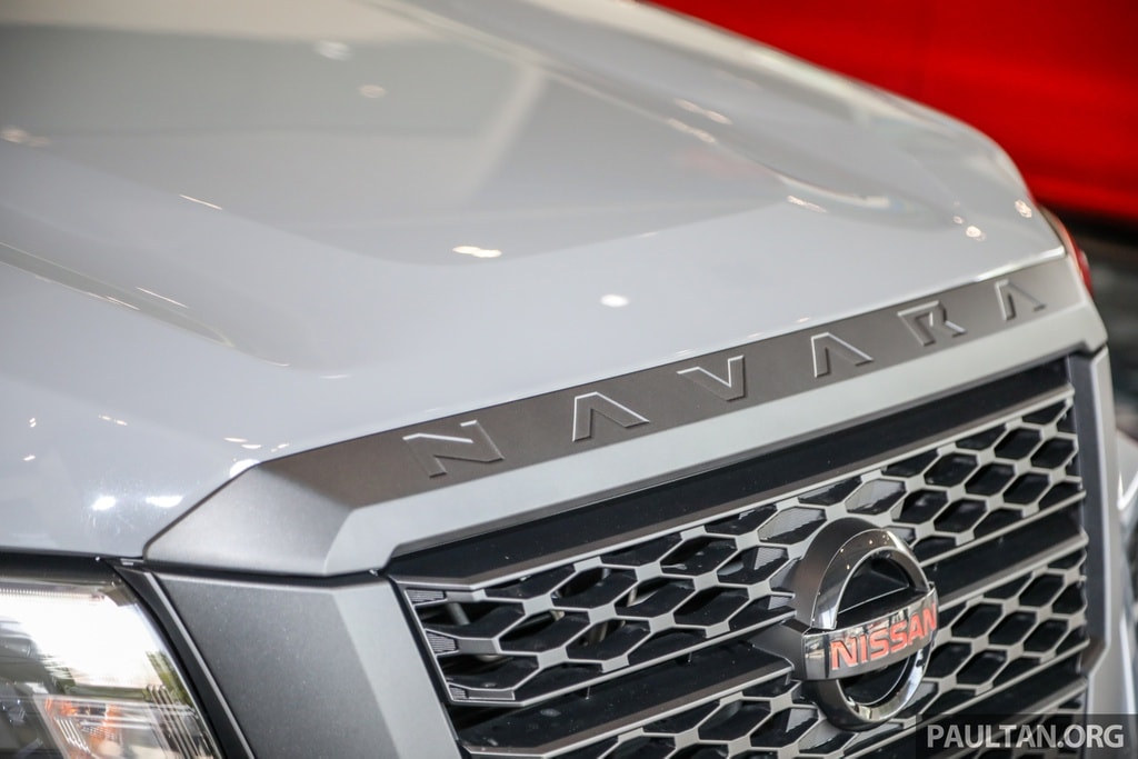 Xe bán tải Nissan Navara PRO-4X. Ảnh: Paultan