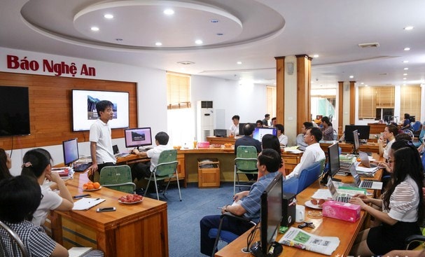 Toàn cảnh tập huấn. Ảnh: Thành Cường