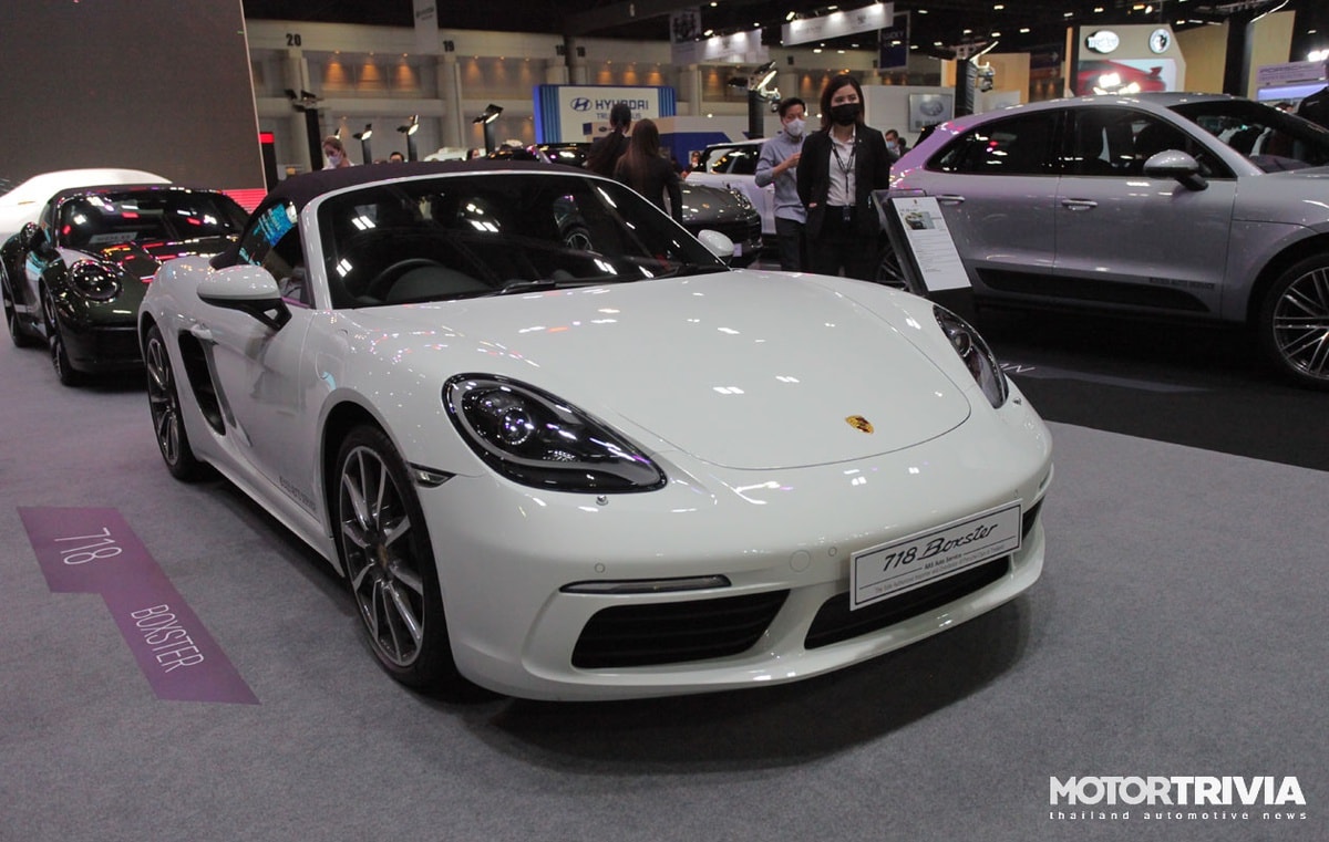 Xe điện Porsche Taycan bản đặc biệt ra mắt tại Triển lãm BIMS 2021. Ảnh: Motortrivia