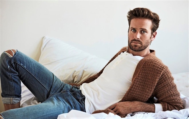 Armie Hammer gặp “đại hạn” khi lần lượt bị hủy vai trong các dự án lớn.