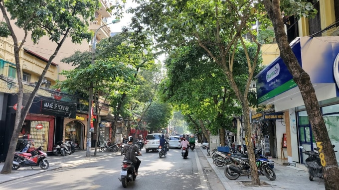 Giá nhà mặt đường phố cổ cao ngất ngưởng.