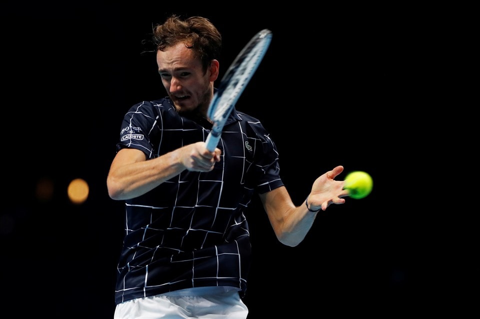 Tay vợt Daniil Medvedev đã bị loại. Ảnh: AFP