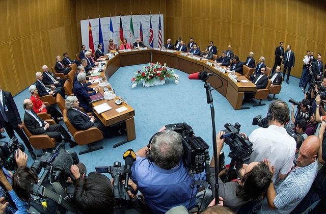 Iran và sáu cường quốc lớn trên thế giới gặp nhau trong phiên họp toàn thể tại tòa nhà Liên hợp quốc ở Vienna, Áo ngày 14 tháng 7 năm 2015 - Ảnh: REUTERS