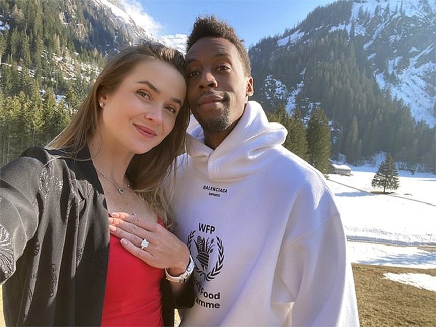 Svitolina khoe nhẫn đính hôn với Monfils. Ảnh: Instagram NV
