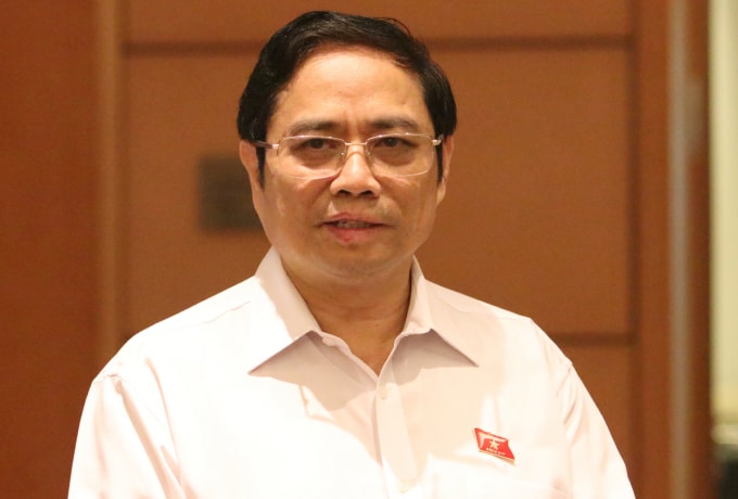 Chủ tịch nước Nguyễn Xuân Phúc đã trình danh sách đề cử ông Phạm Minh Chính, Trưởng Ban Tổ chức Trung ương, để Quốc hội bầu làm Thủ tướng Chính phủ.