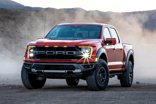 Ford F-150 Raptor bị ngừng sản xuất vì thiếu chip bán dẫn. Ảnh: Carbuzz