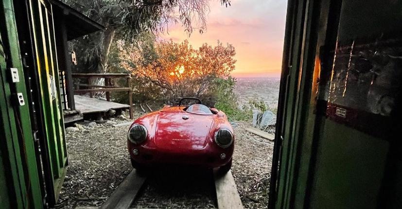 Chiếc xe thể thao độc nhất vô nhị Porsche 550 Spyder được tìm thấy bởi Bobby Green. Ảnh: Hotcars