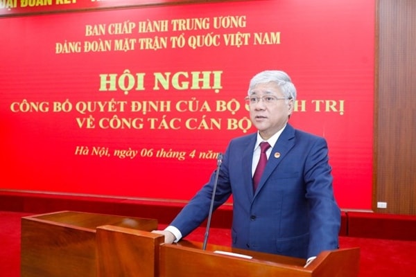 Bí thư Trung ương Đảng, Bí thư Đảng đoàn MTTQ Việt Nam Đỗ Văn Chiến phát biểu tại Hội nghị