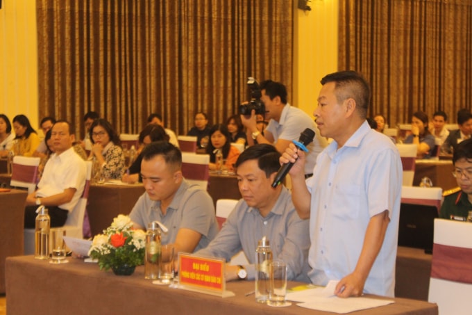 Rất nhiều Phóng viên các cơ quan báo chí đặt câu hỏi và đóng góp ý kiến vào Năm du lịch quốc gia 2021.