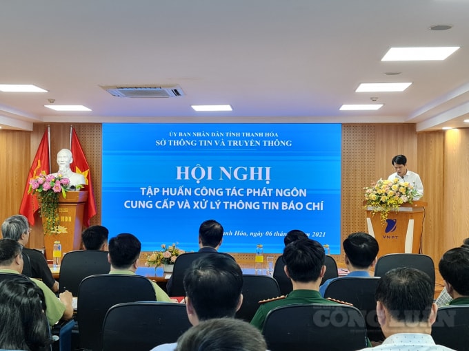 Ông Đào Xuân Yên - Trưởng ban Tuyên giáo Tỉnh ủy Thanh Hóa phát biểu khai mạc hội nghị