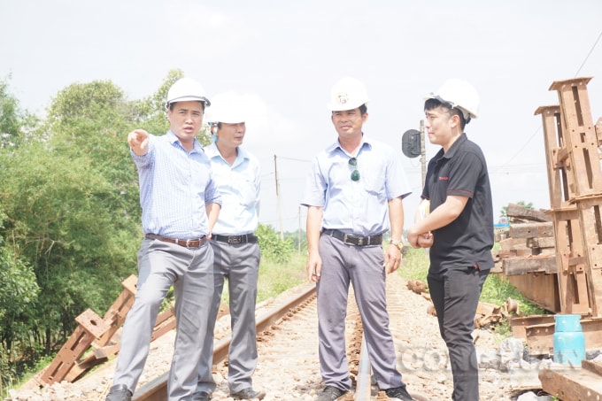 Mặc dù phải chịu tác động bởi đợt bão lũ lịch sử tại miền Trung năm 2020, dịch bệnh Covid-19 nhưng khắc phục những khó khăn, Ban Quản lý dự án Đường sắt (đại diện chủ đầu tư) và đơn vị thi công quyết tâm bảo đảm dự án về đích đúng tiến độ