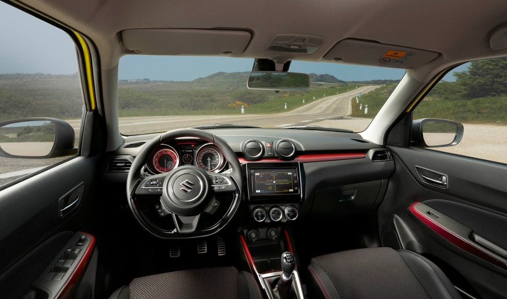 Suzuki Swift Sport 2021. Ảnh: Paultan