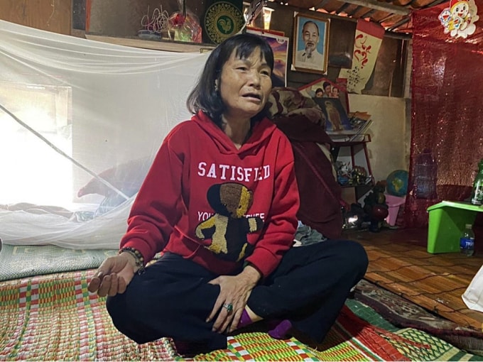 Vợ chồng Bà Thu đã sống trong căn nhà “tự chế” suốt 30 năm ròng.