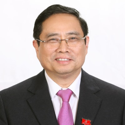 Ủy viên Bộ Chính trị, Thủ tướng Chính phủ Phạm Minh Chính (Sinh năm 1958, quê quán Thanh Hóa). Chức vụ trước: Trưởng Ban Tổ chức Trung ương.