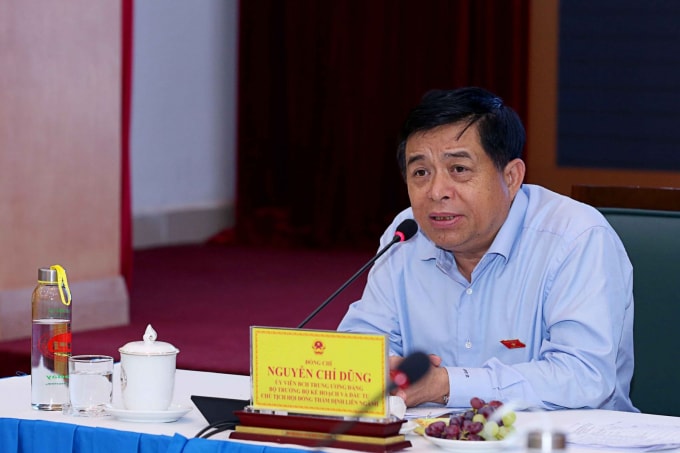 Bộ trưởng Nguyễn Chí Dũng phát biểu kết luận cuộc họp.