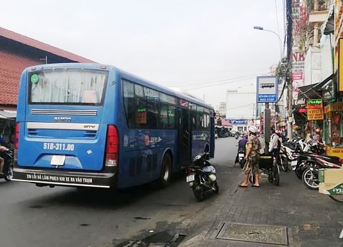 Chiếc xe buýt được cho là không hỗ trợ người khuyết tật.