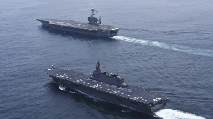 Hạm đội 7 của Mỹ cho biết tàu USS John Paul Jones đã 'khẳng định các quyền và tự do hàng hải' bên trong vùng đặc quyền kinh tế của Ấn Độ phù hợp với luật pháp quốc tế bằng cách đi khoảng 130 hải lý (241 km) về phía tây các đảo Lakshadweep của Ấn Độ, trong một tuyên bố vào ngày 7 tháng 4. © Reuters
