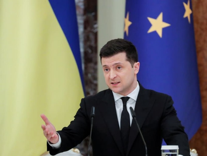 Tổng thống Ukraine Volodymyr Zelenskiy bày tỏ quan ngại trước các hoạt động quân sự của Nga gần đây - Ảnh: Reuters