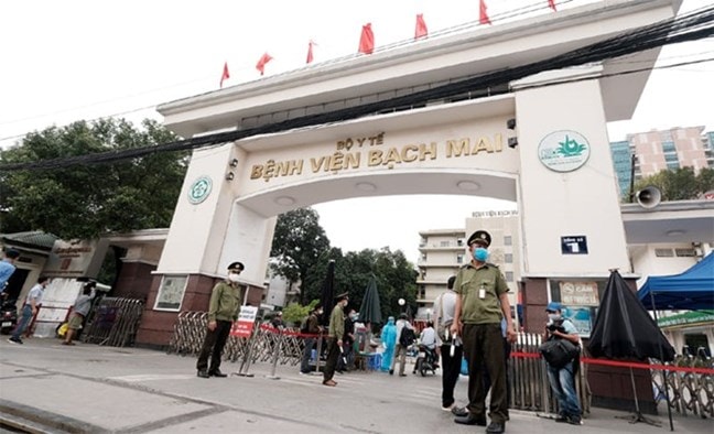 Hiện nay Bệnh viện Bạch Mai đang tiến hành nhiều thay đổi lới, điều này có tác động lớn đến tâm lý người lao động (ảnh nguồn internet).