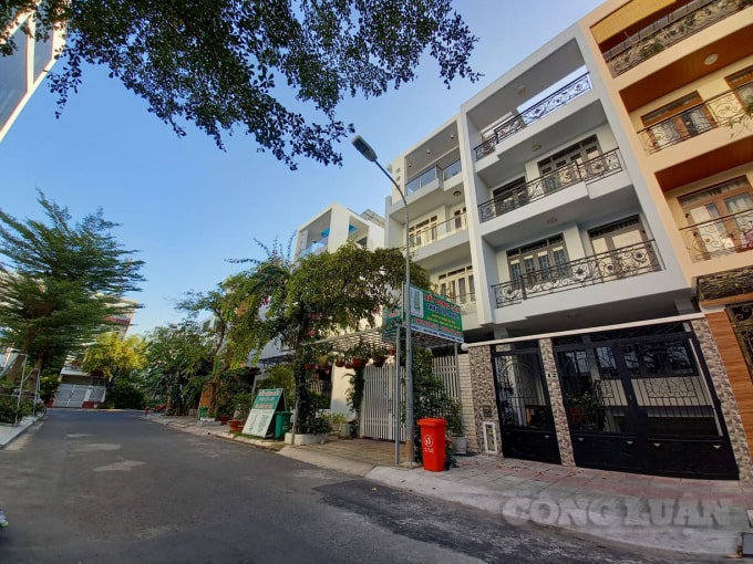 T-S.Home có trụ sở tại địa chỉ số 14, đường số 11, Khu dân cư Ven Sông, Phường Tân Phong, quận 7, TP. HCM