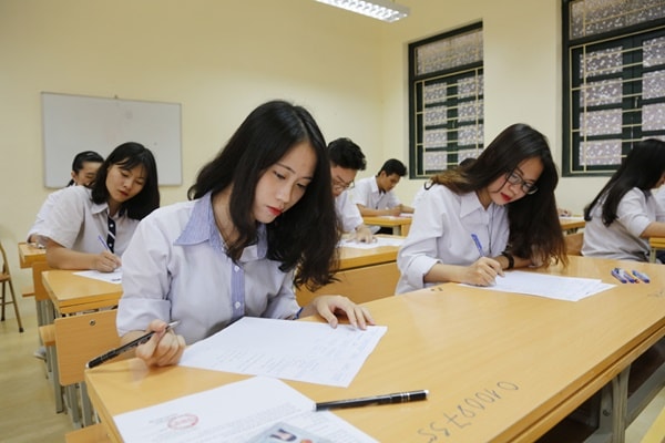 Thủ tướng yêu cầu điều kiện thuận lợi về đi lại, ăn nghỉ cho thí sinh và người thân ở tất cả các điểm tổ chức thi. Ảnh minh họa